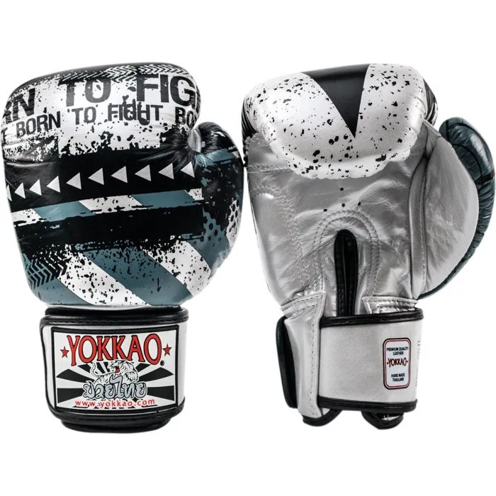 HUSTLE SILVER/BLACK MUAY THAI GLOVES