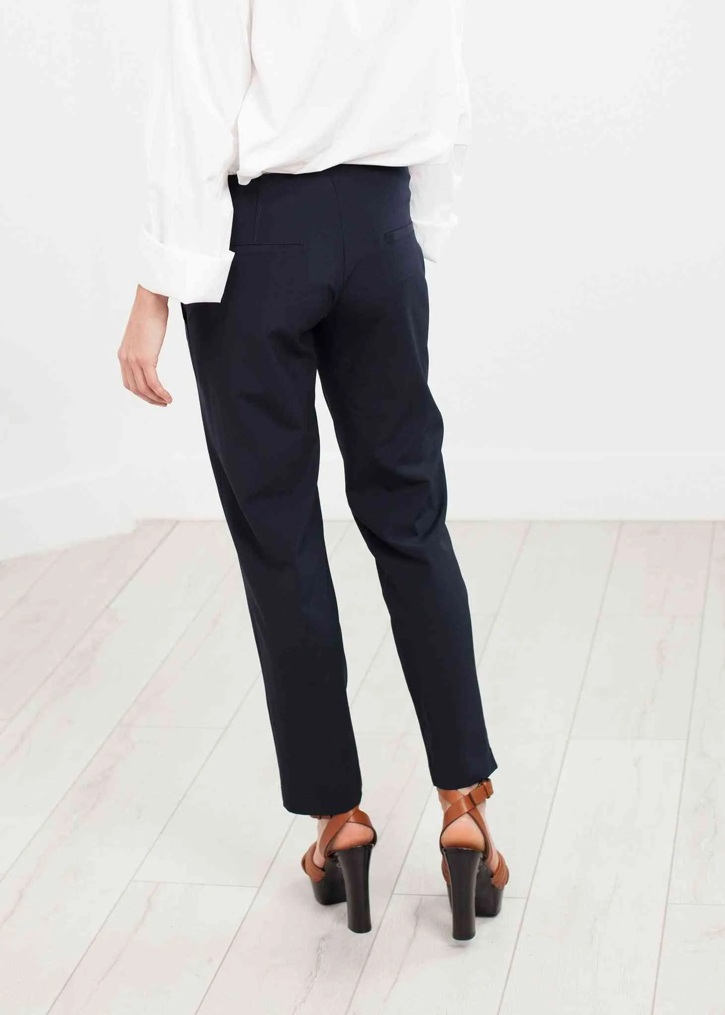 Patch Pocket Pant in Navy